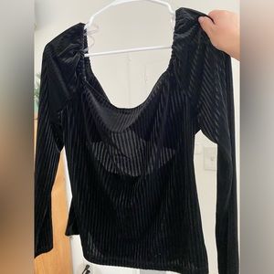 Open Back Longsleeve Velvet Top